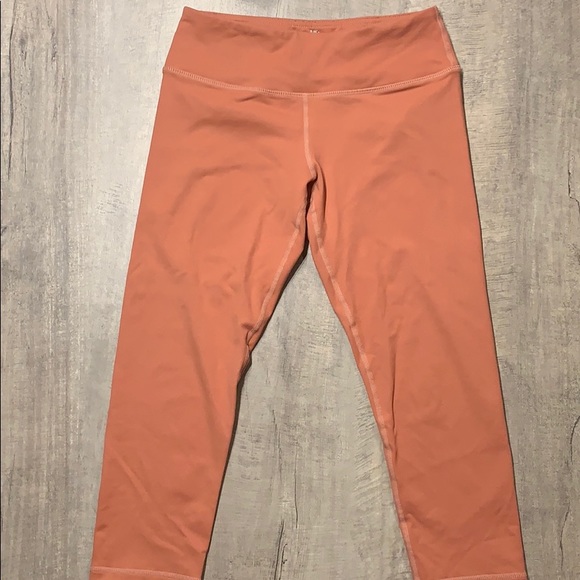 BUFFBUNNY Leggings - Picture 6 of 6